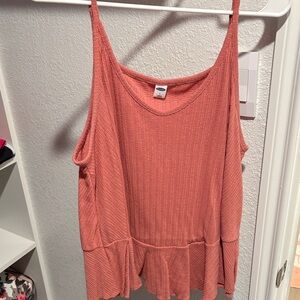 Old Navy Women's Peach Camisole